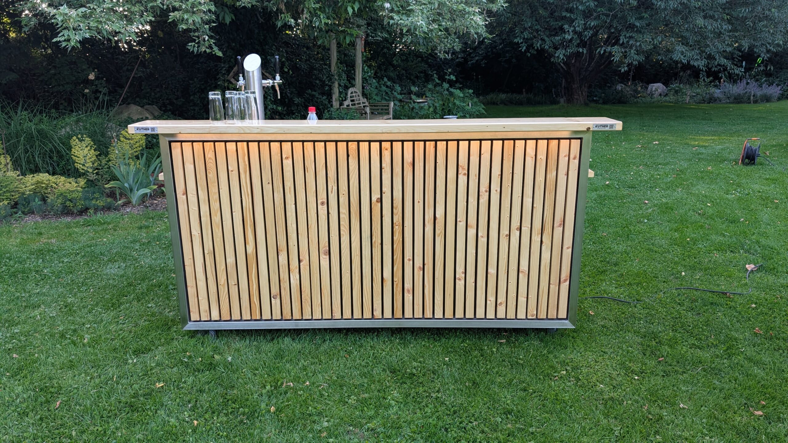 Mobile Theke inkl. Zapfanlage – Bild 3