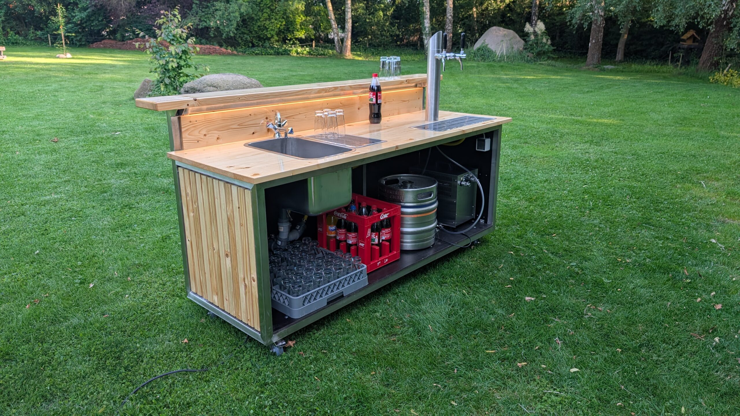 Mobile Theke inkl. Zapfanlage – Bild 2